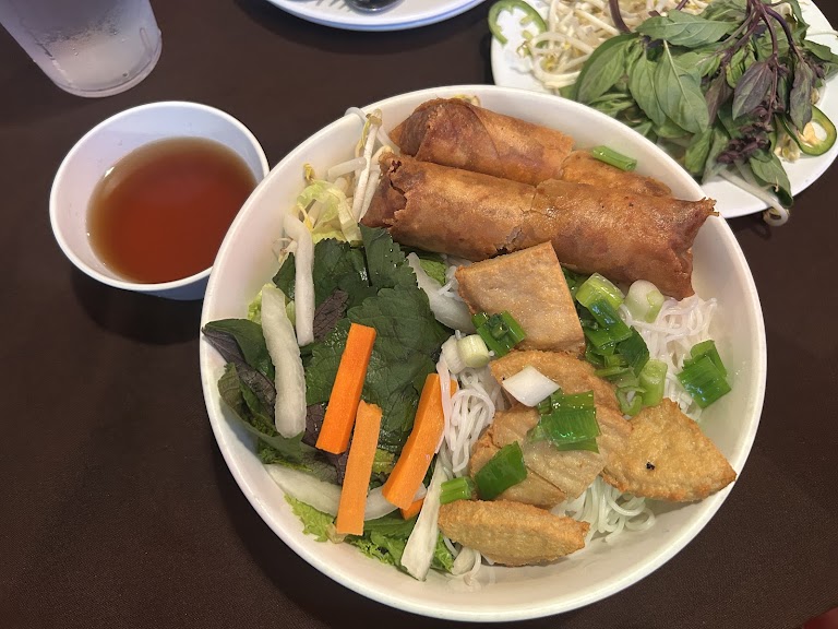 Vietnamese Pancakes at Phở Saigon 1