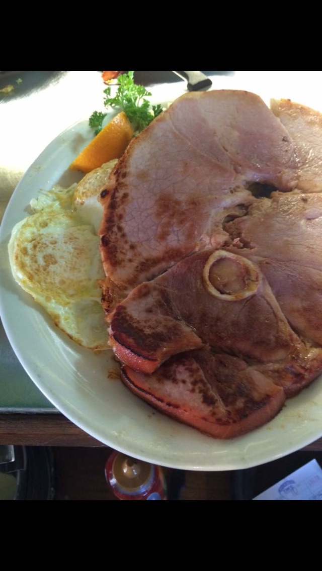 Steak and Eggs at Peppertree Cafe