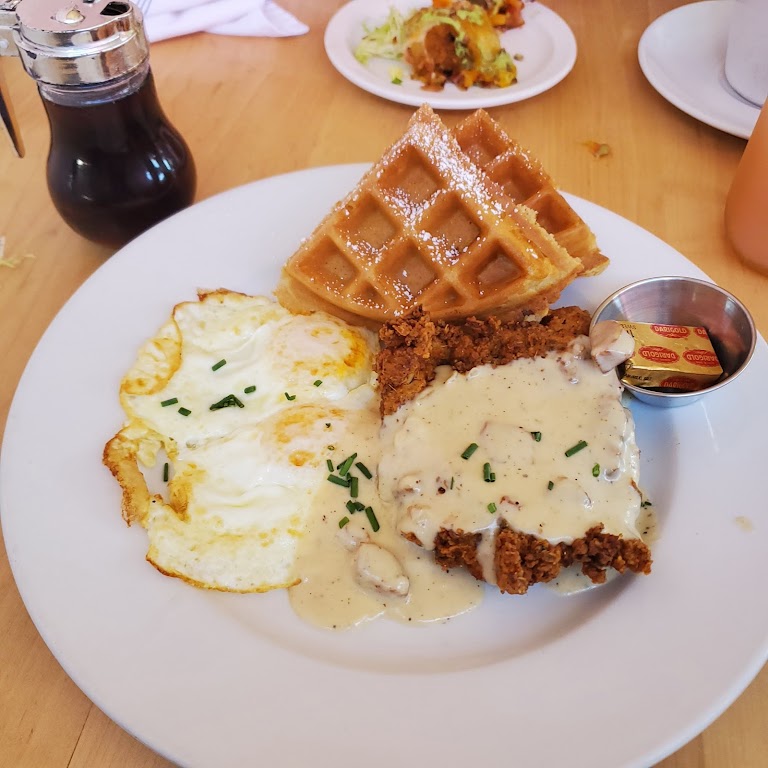 Nashville Fried Chicken & Waffles at Memphis Cafe