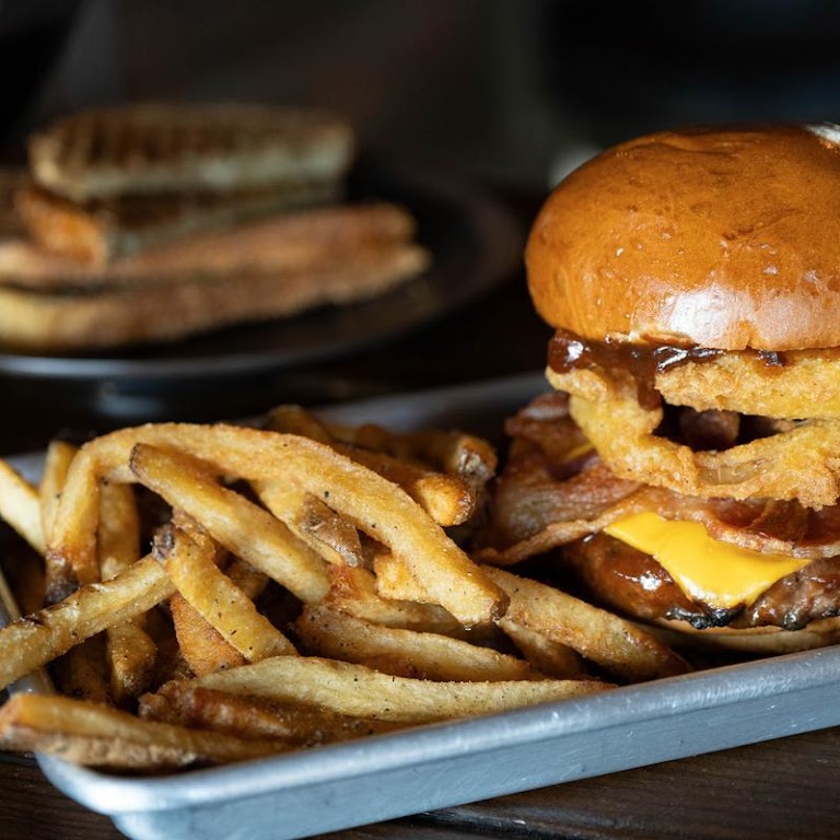 Bacon Blue Cheeseburger at Truman House Tavern