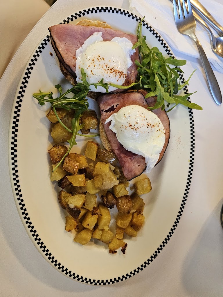 Eggs Benedict at Mary's Market
