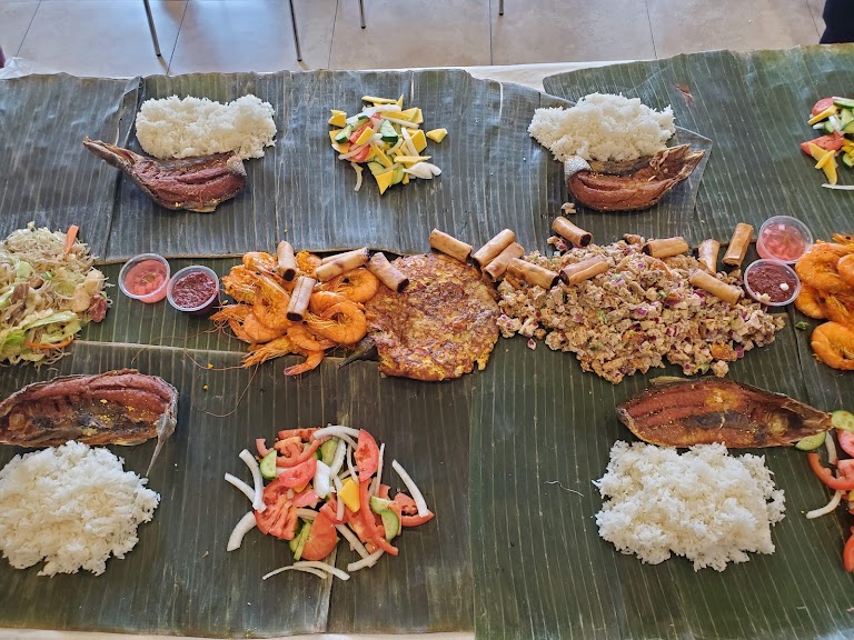 Boodle IGHT (kamarial) at Nova's Grill Filipino Fast Food