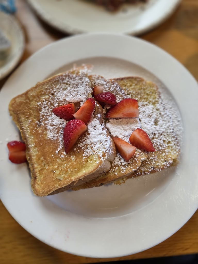 French Toast + Powdered Sugar + Strawberries at Peach Cafe