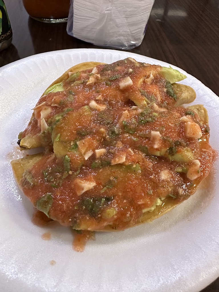 Tostada Poseidon at Mariscos Jalisco