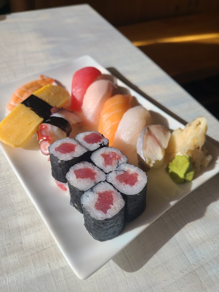 Sushi Combo at Kotosh