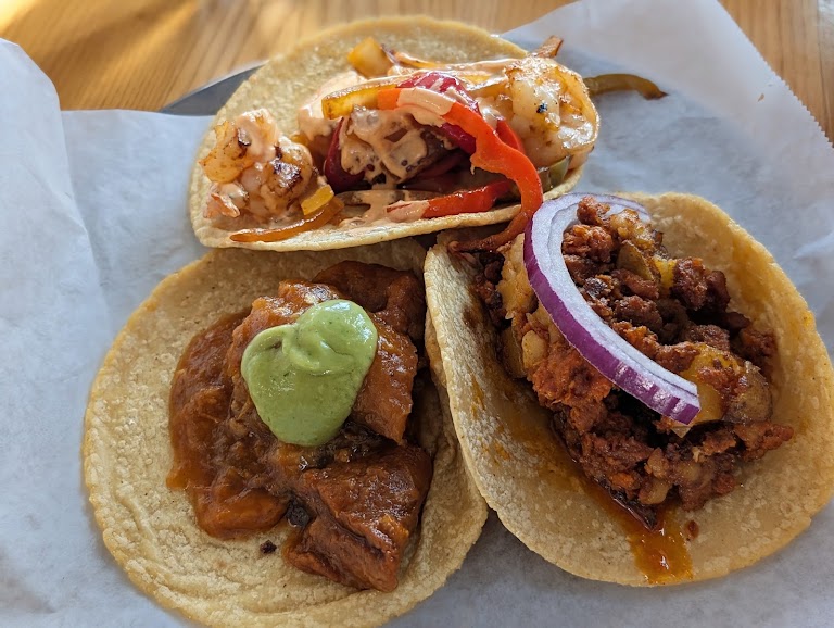 Tinga De Pollo at Guisados