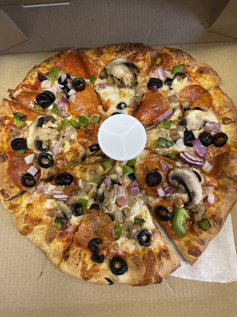 Pizza at Winzza
