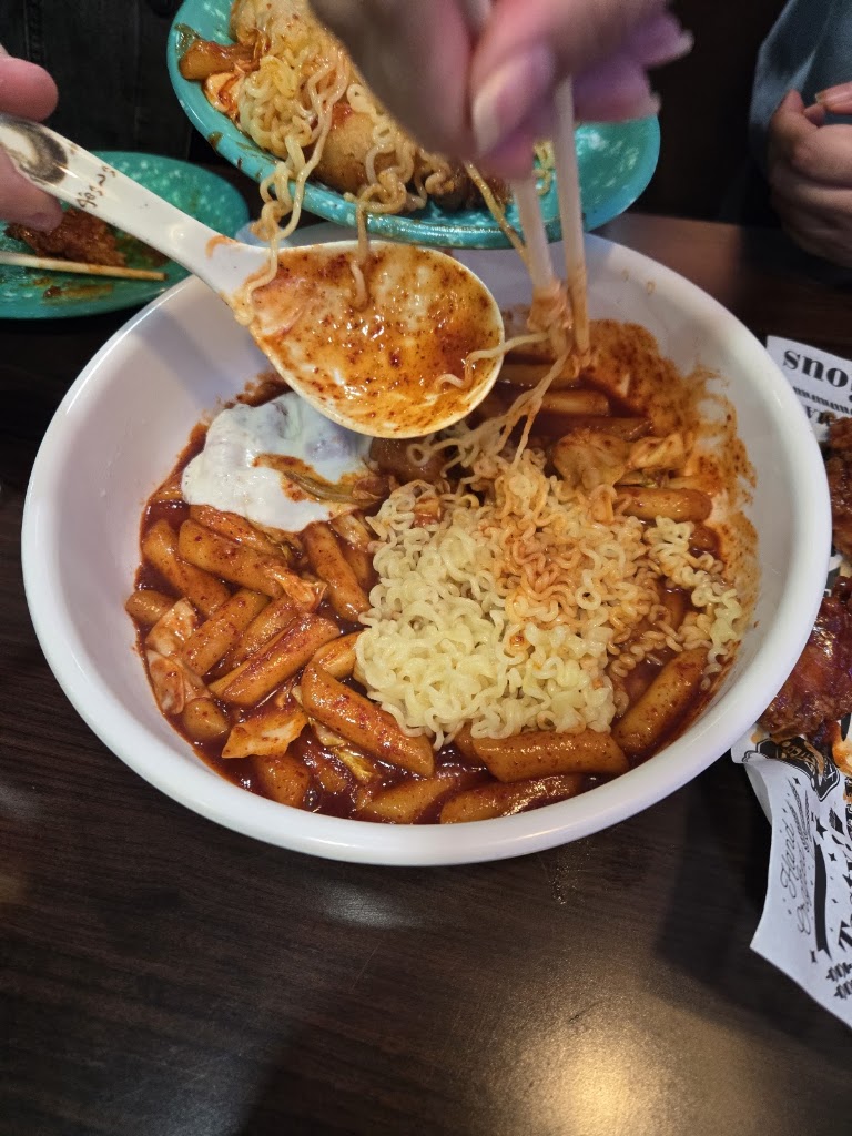 Bulgogi Garlic Noodle at LUV DDUK - K FOOD