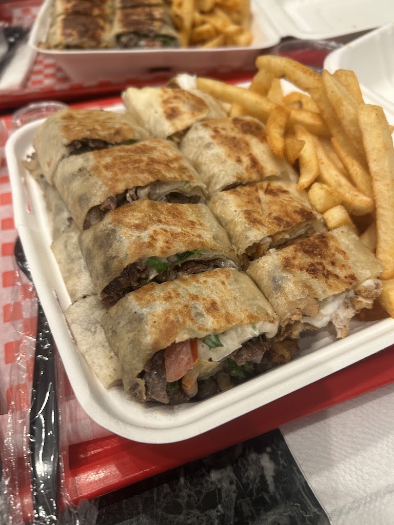 12" Chicken Plate at Sincerely Syria (Sherman Oaks)