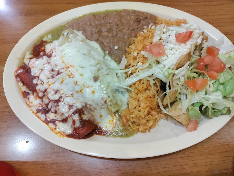 Chiles Rojo at El Merendero