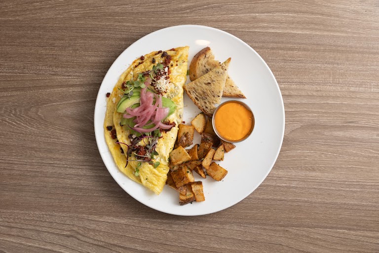 Veggie Omelette at Rise & Dine Cuisine
