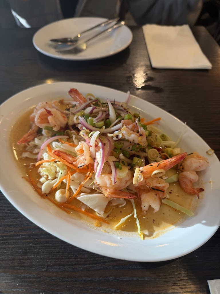 Tom Saab at Ruen Pair