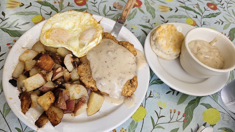 Classic Hamburger at Kimmie's Coffee Cup