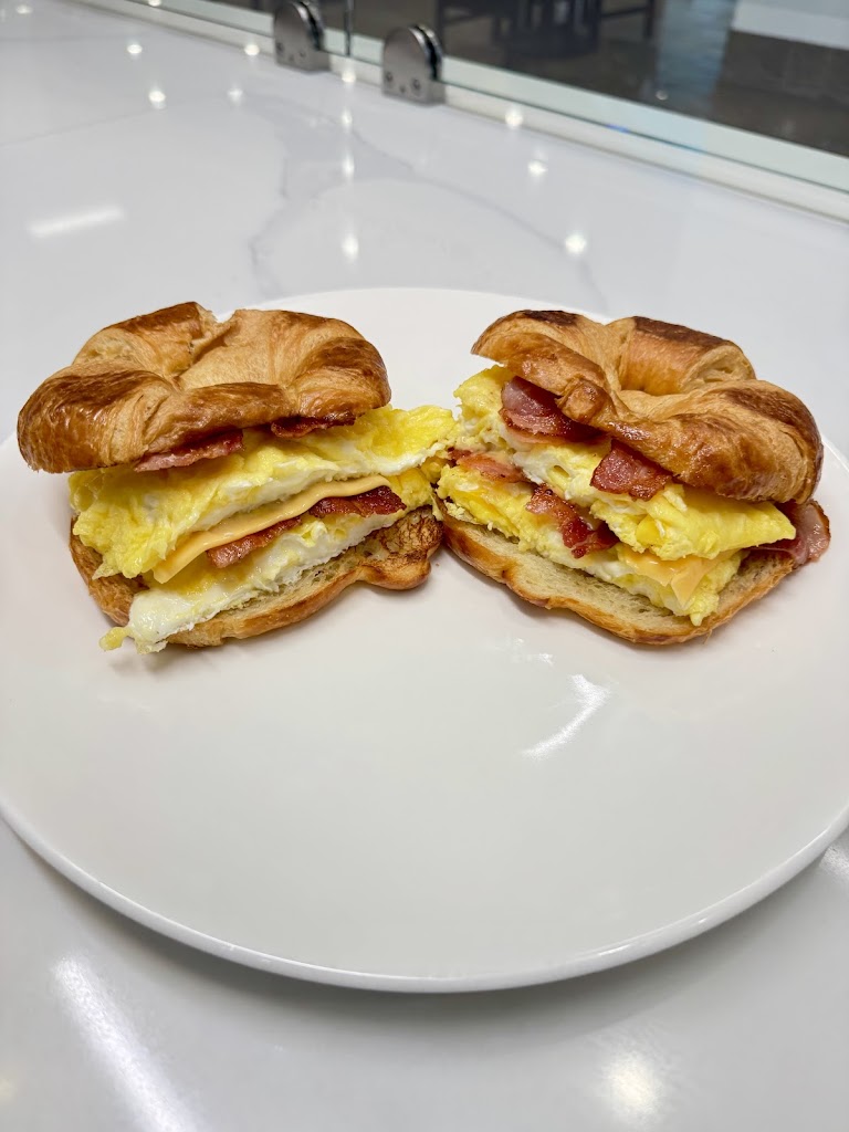 Bacon Eggs and Potatos at Sunday Cafe