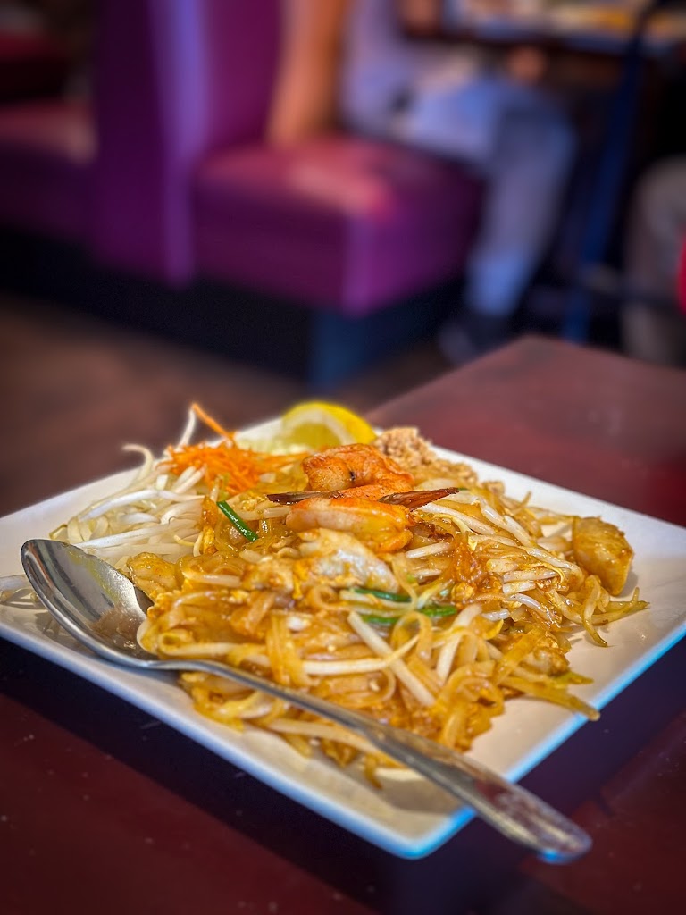 Pad Thai (beef) at Thai Purple