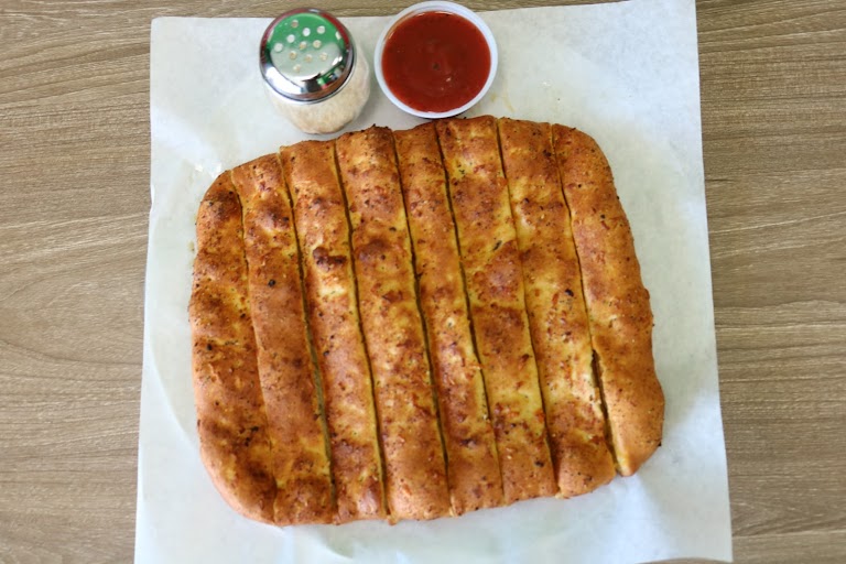 Garlic Bread Sticks at Super Pizza Veloz