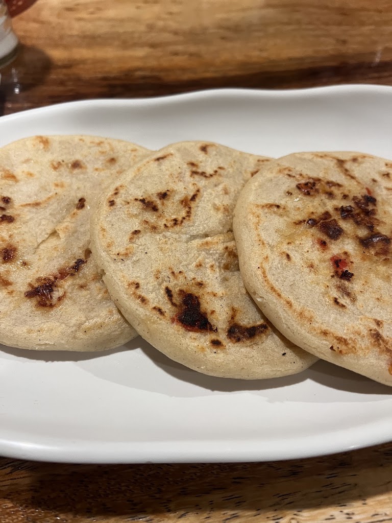 Pupusas Queso at Pulgarcito Querido