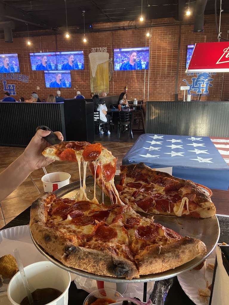 Pizza at Big League Pizza & Pub