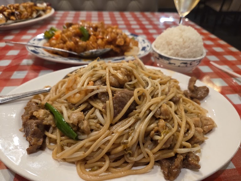 Lo Mein with Chicken at K & A Canton Restaurant