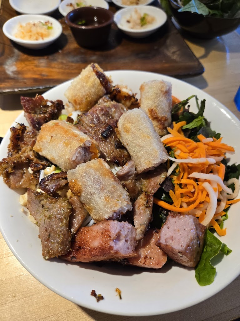 Com Suon Ram at Quán Hỷ Restaurant