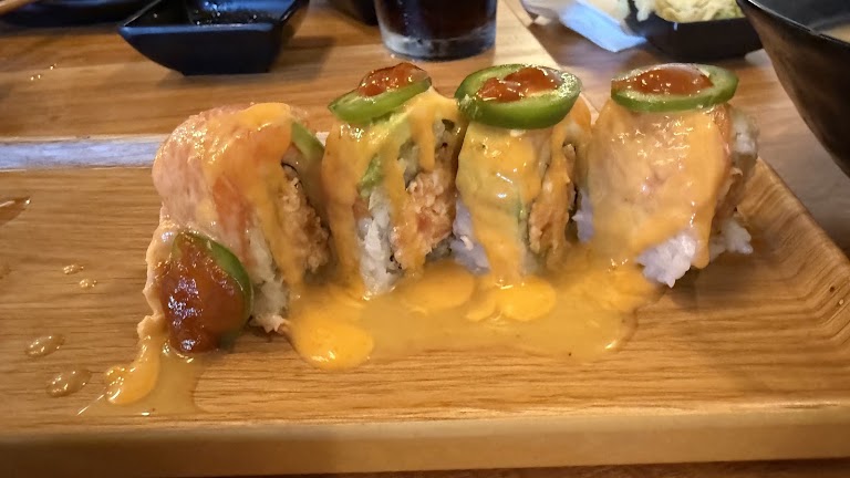 Spicy TUNA ROLL at Kizame AYCE Sushi