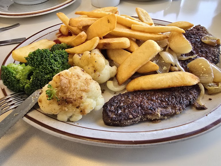 Comfort-food Dinners at Lancers