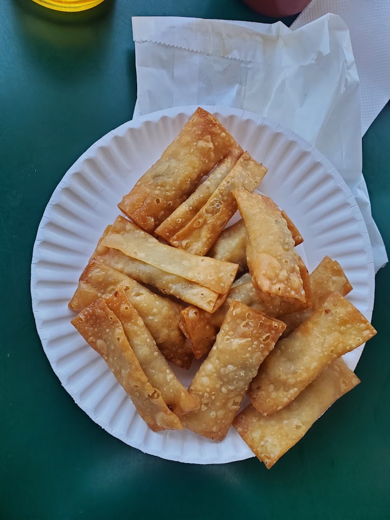 Fried Shrimp Roll Taquitos at Wendill's Chicken House