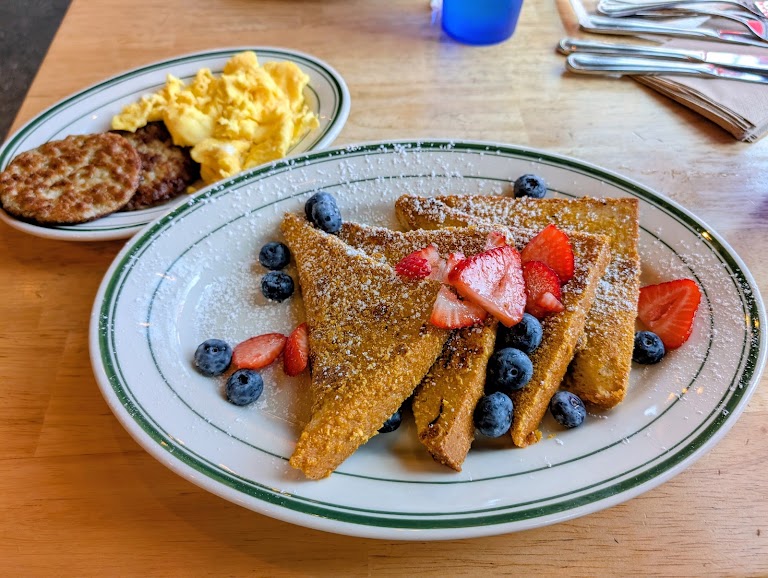 French Toast Mama-style at Mama's Comfort Food & Cocktails