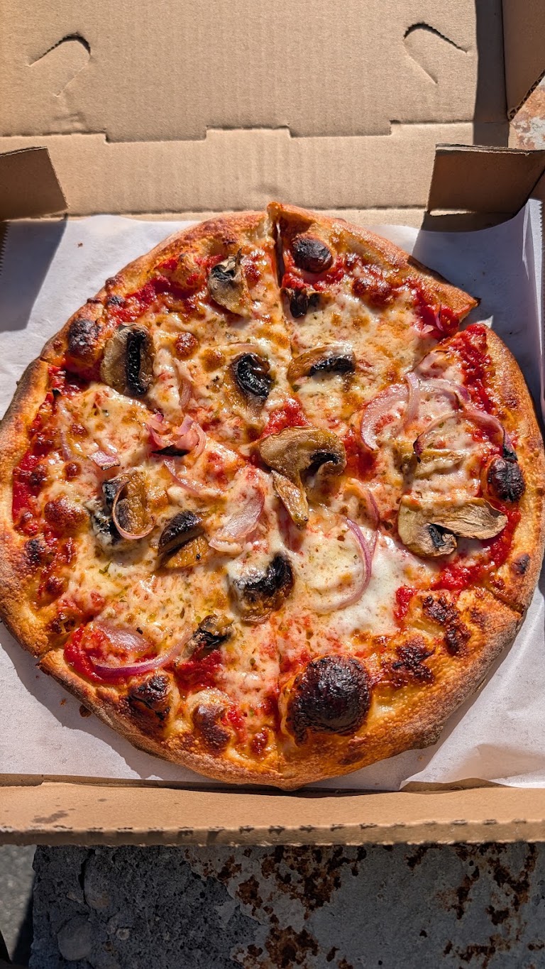 Sourdough Pizza at Lucky's Pizza