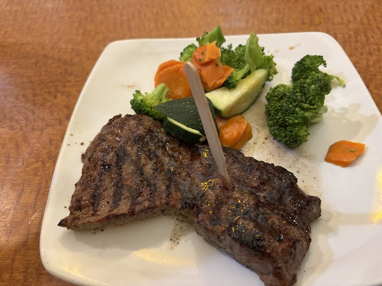 Rib Eye (14oz) at Sizzler