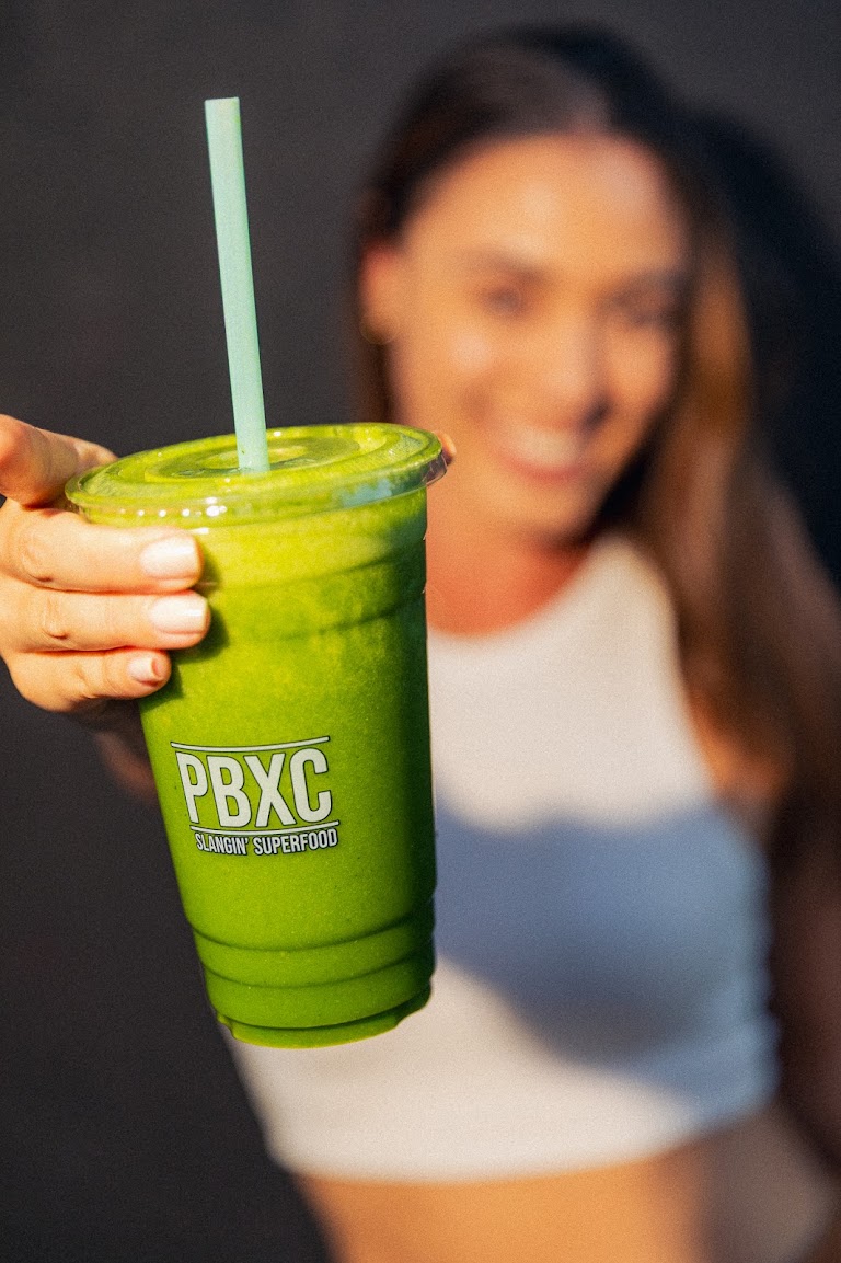 Hulk at TRŪ Bowl Superfood Bar Whittier