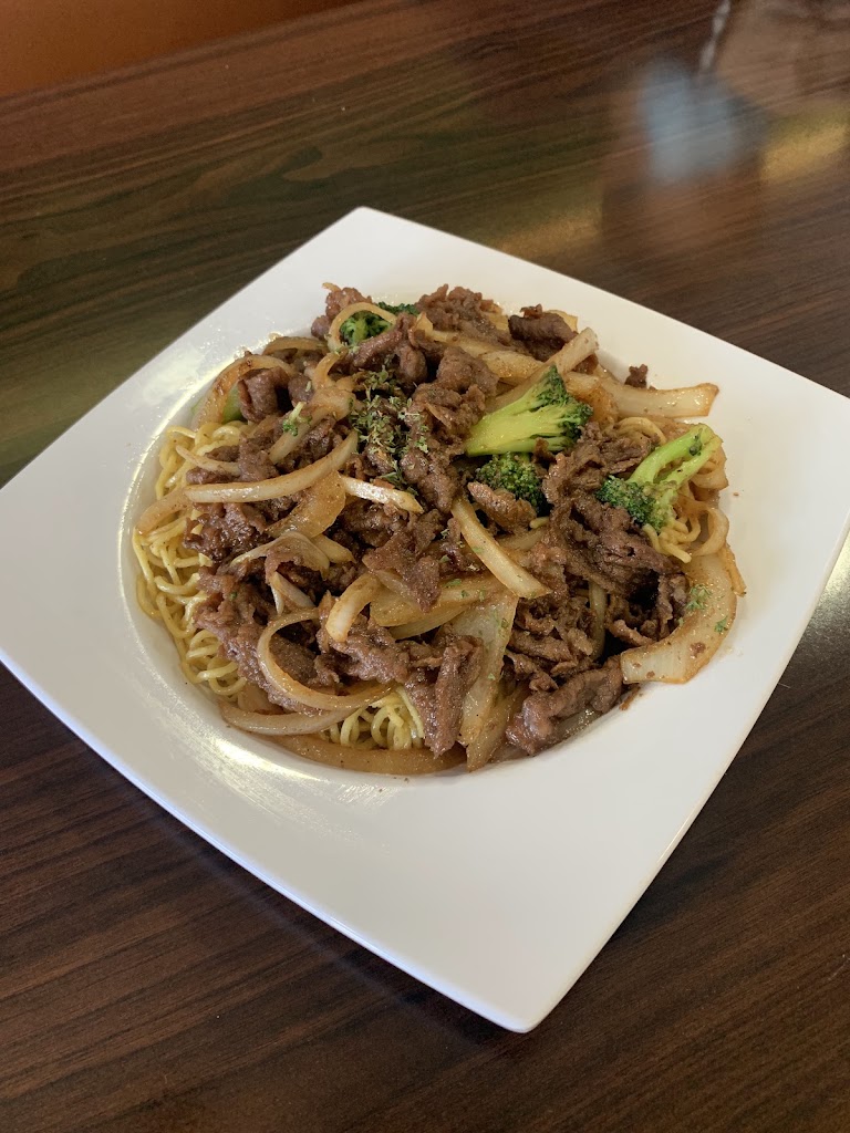 Garlic Noodles with Steak at LUV DDUK - K FOOD
