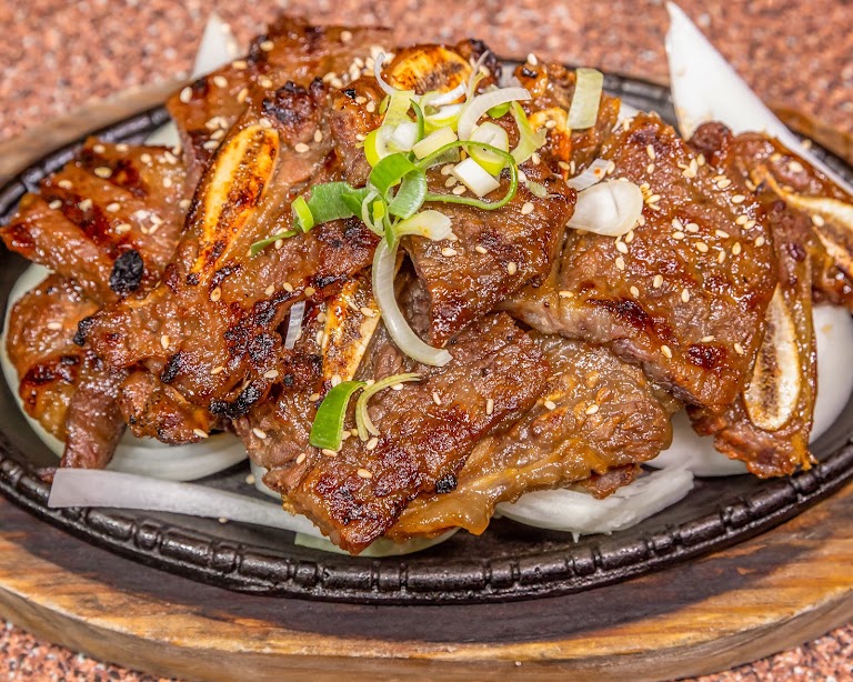 Angus Galbi-gui (12 Pcs) (앵거스 갈비구이) / Angus Grilled Short Ribs at Gung Jung Restaurant