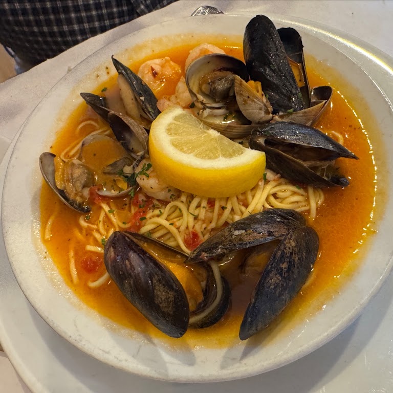 Spaghetti Ai Frutti Di Mare at La Tavolata