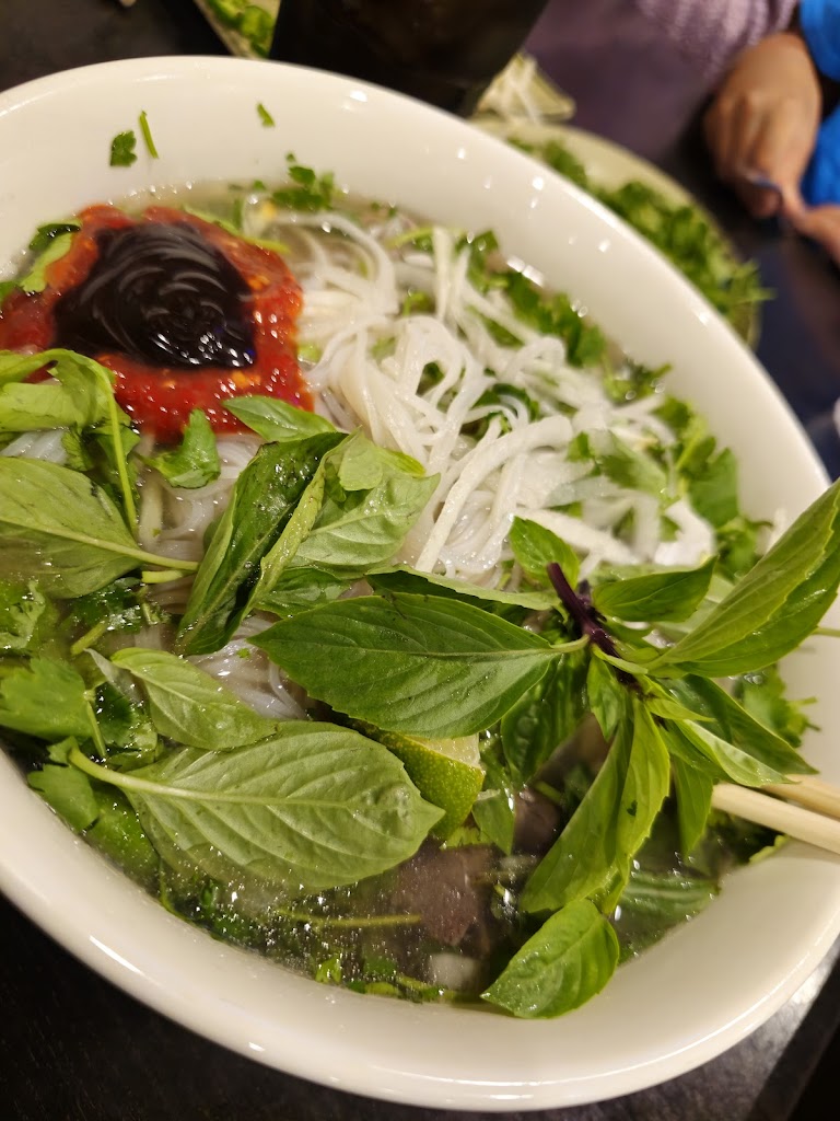 Pho Tai at Saigon Dish