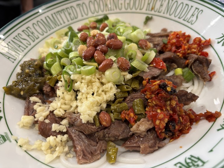 Deluxe Combination Platter at FengYing GuiLin Rice Noodle