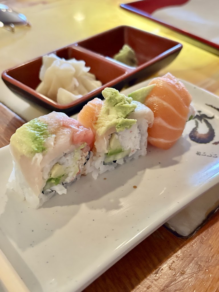 Veggie Roll at Something's Fishy