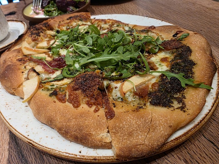 Today's Pizza at Farmhouse