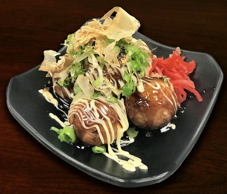 Takoyaki at Daikokuya