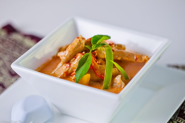 Red Curry Chicken at Siam Chan