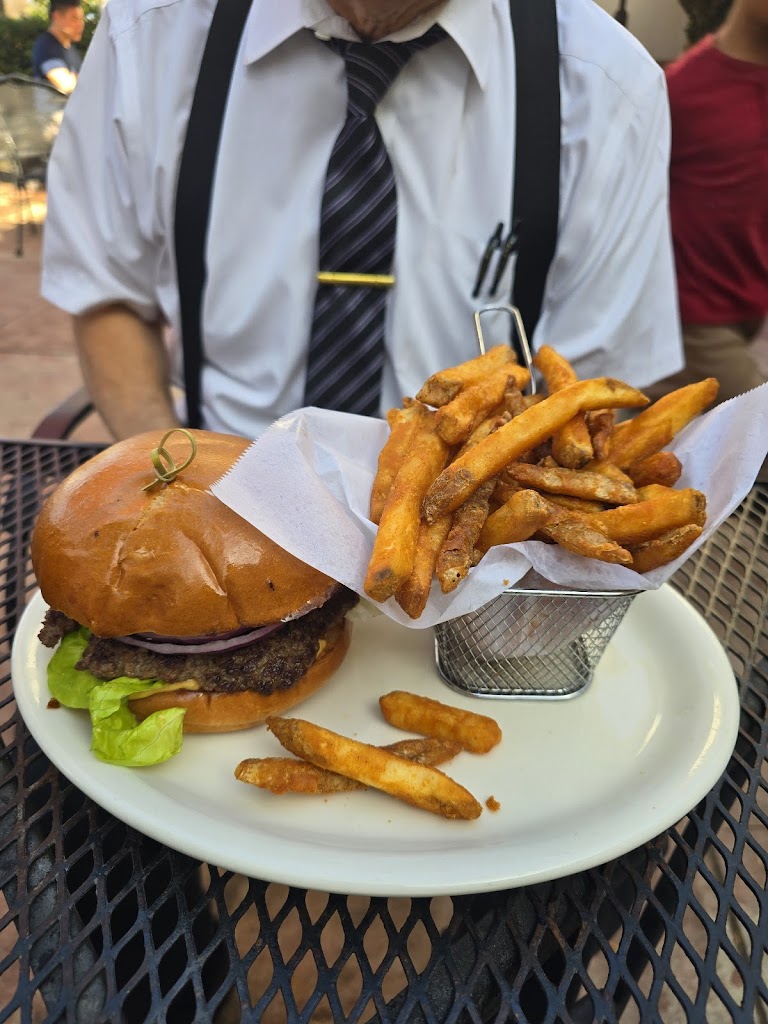Fries at Mari Vees