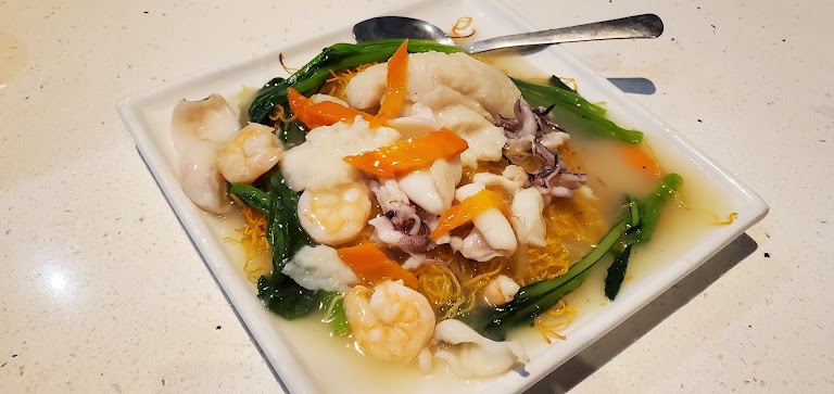 House Stir Fried Udon at Mama Lu's Dumpling House