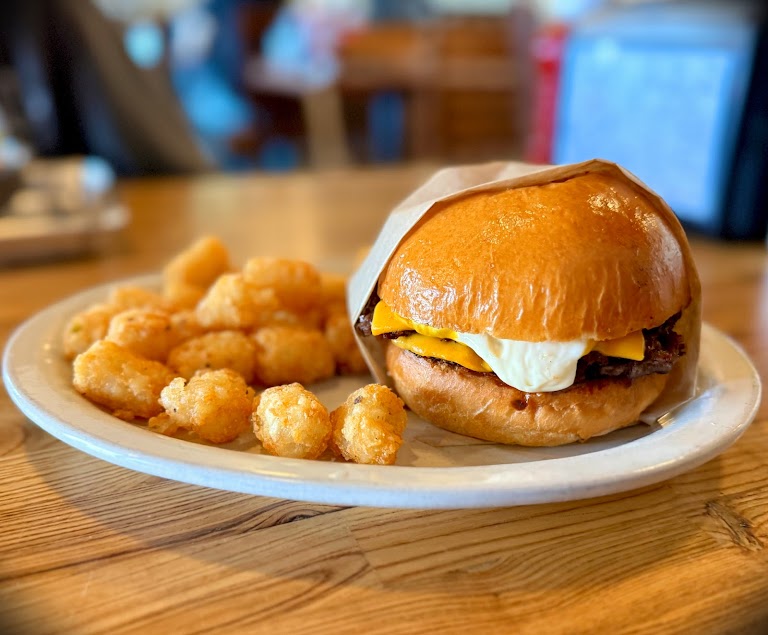 Emmi's Burger at Emmi's