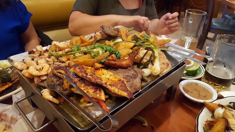 Grande Fajitas at La Barca Restaurantes