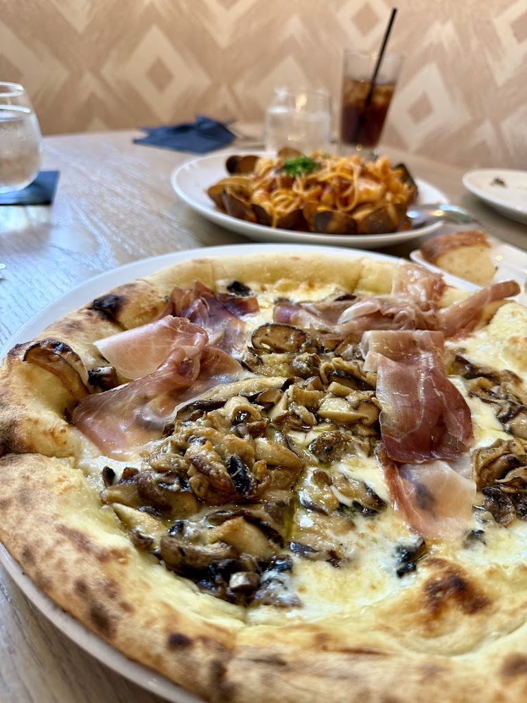 Prosciutto E Burrata at Oliver's Trattoria