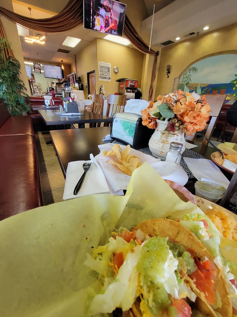 Taco Salad at El Taco Chico