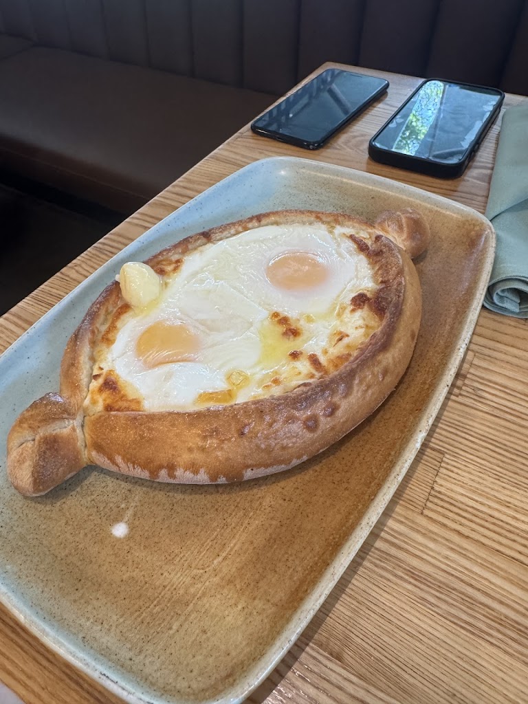Pizza at Karas