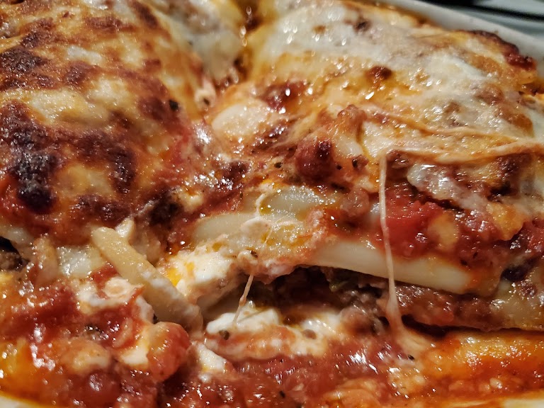 Cheese Pizza at Georges Cucina Italiana