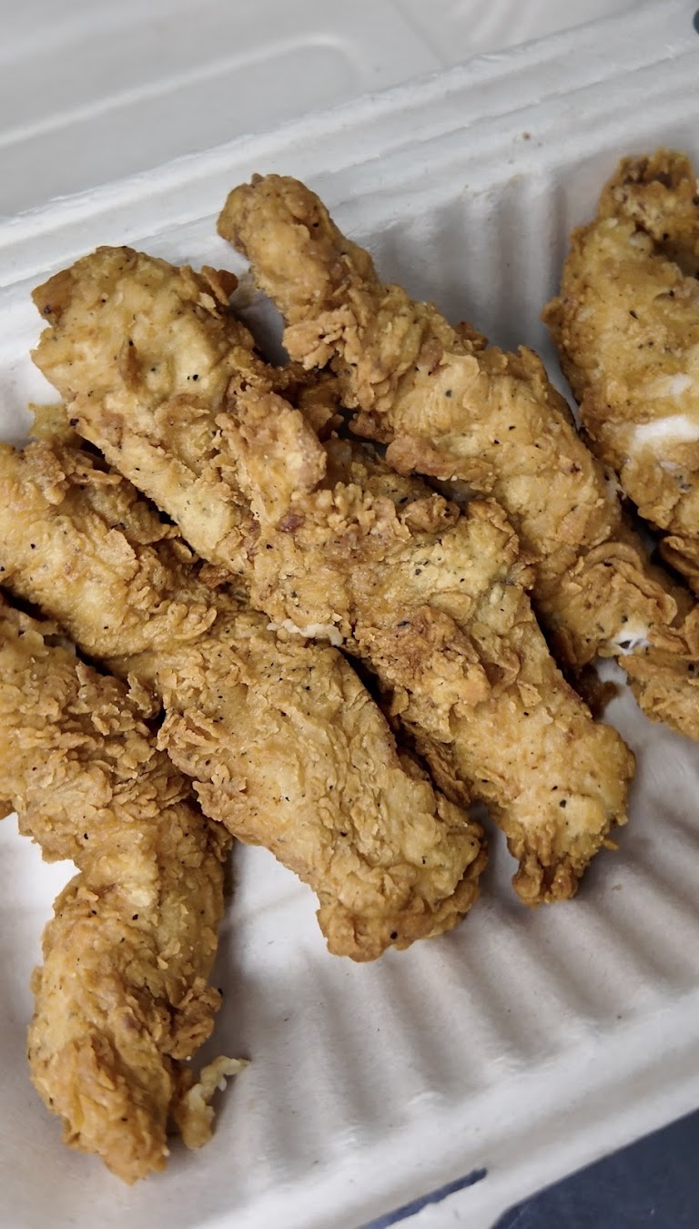 Chicken Strip at Donahoo’s Golden Chicken