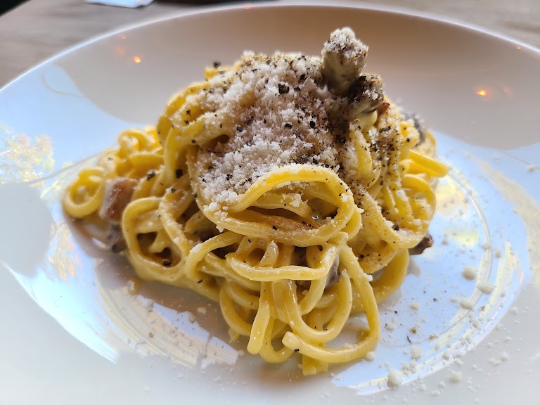 Carbonara at UOVO - Studio City